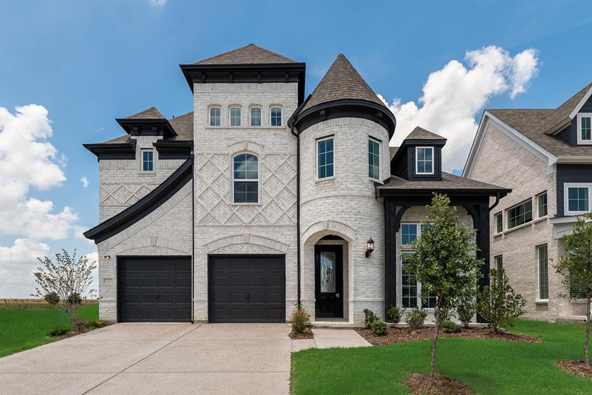 Elevation TC (Optional: Stone, White Brick)