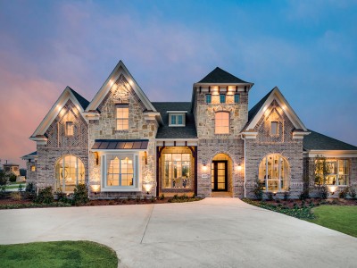 Estates of Pleasant Valley in Sachse Model Home